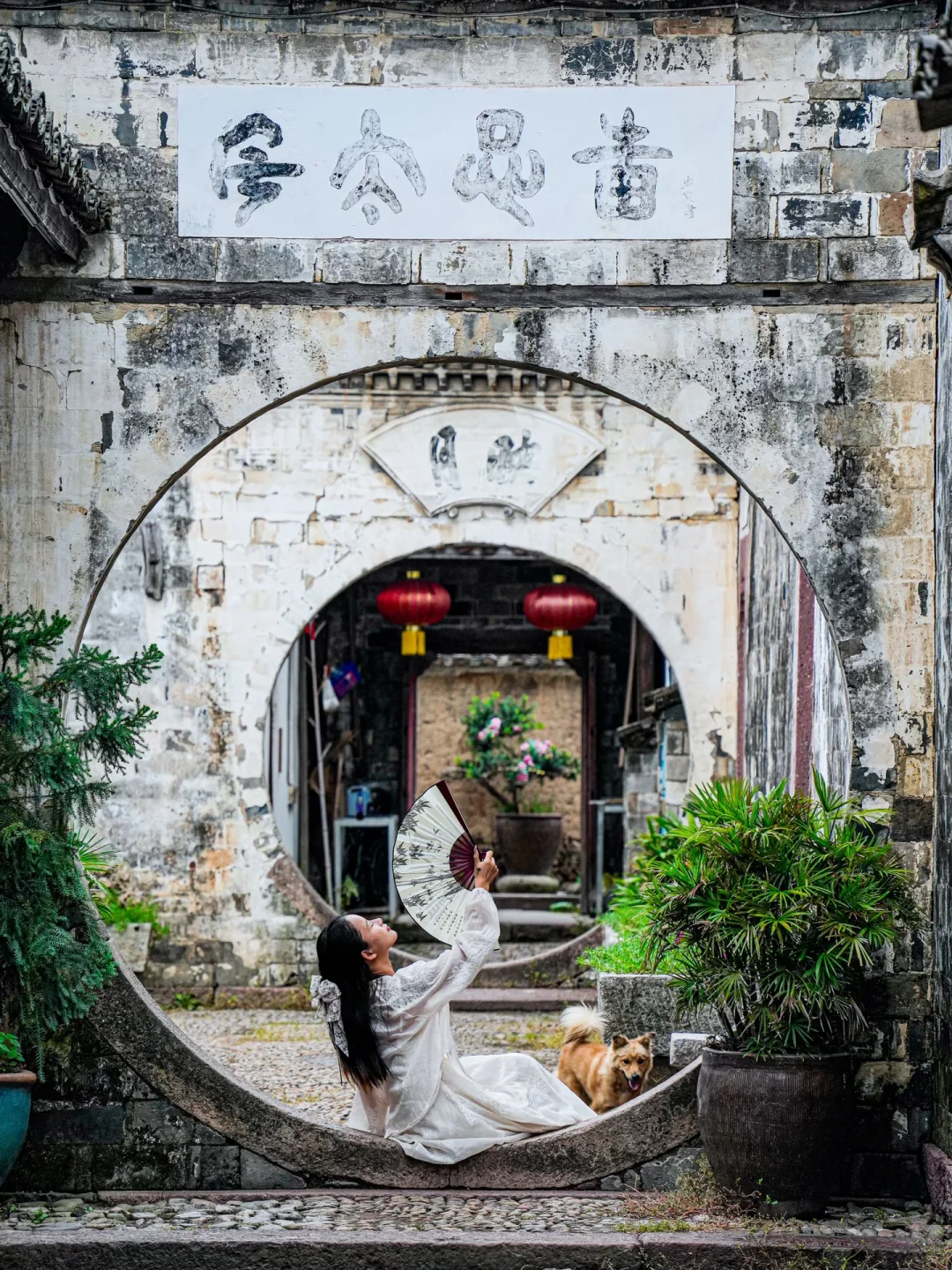 国庆反向游，推荐一个冷门且震撼小城
