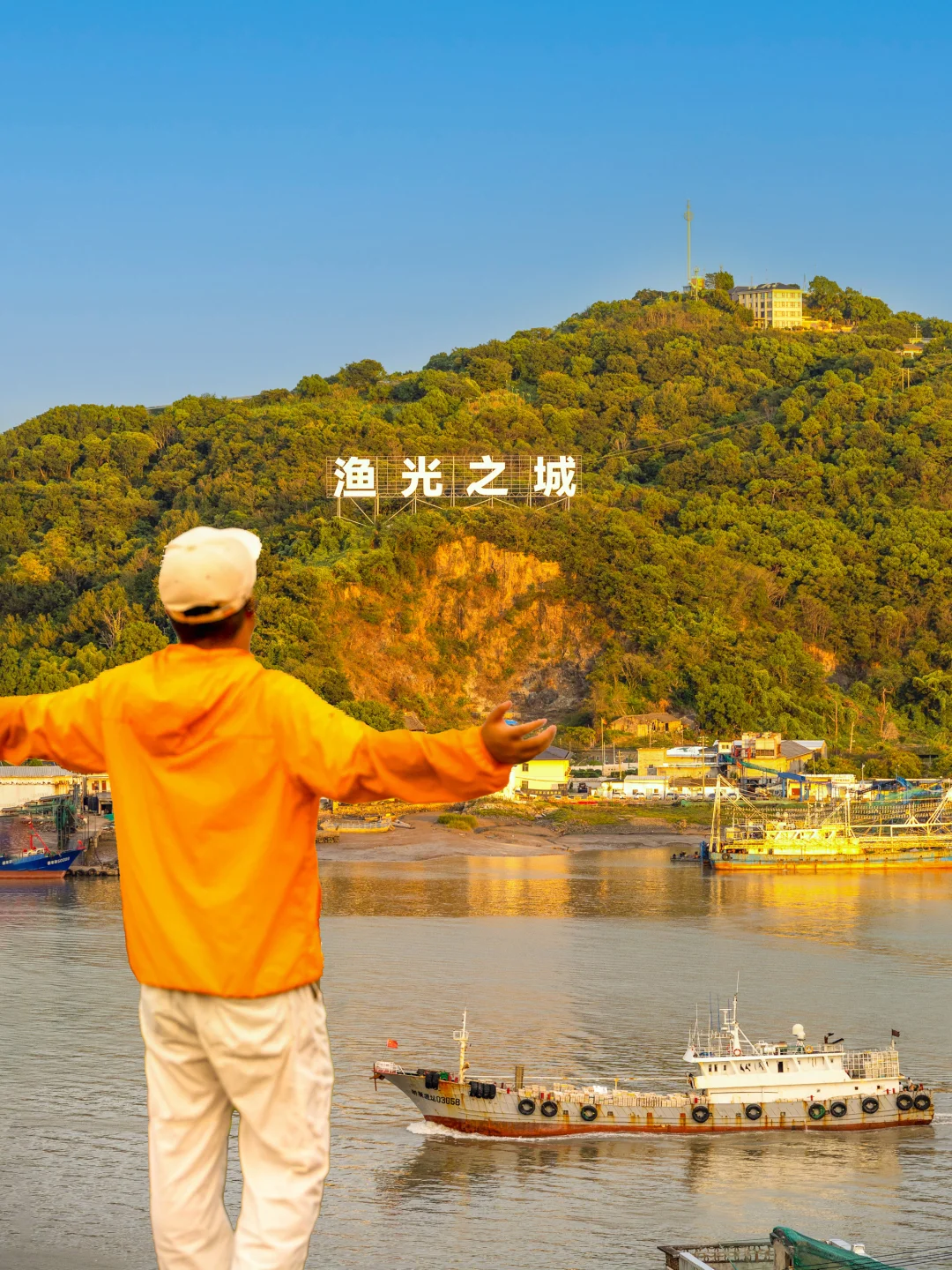 国庆反向游🎉推荐一个绝对冷门的海边小城