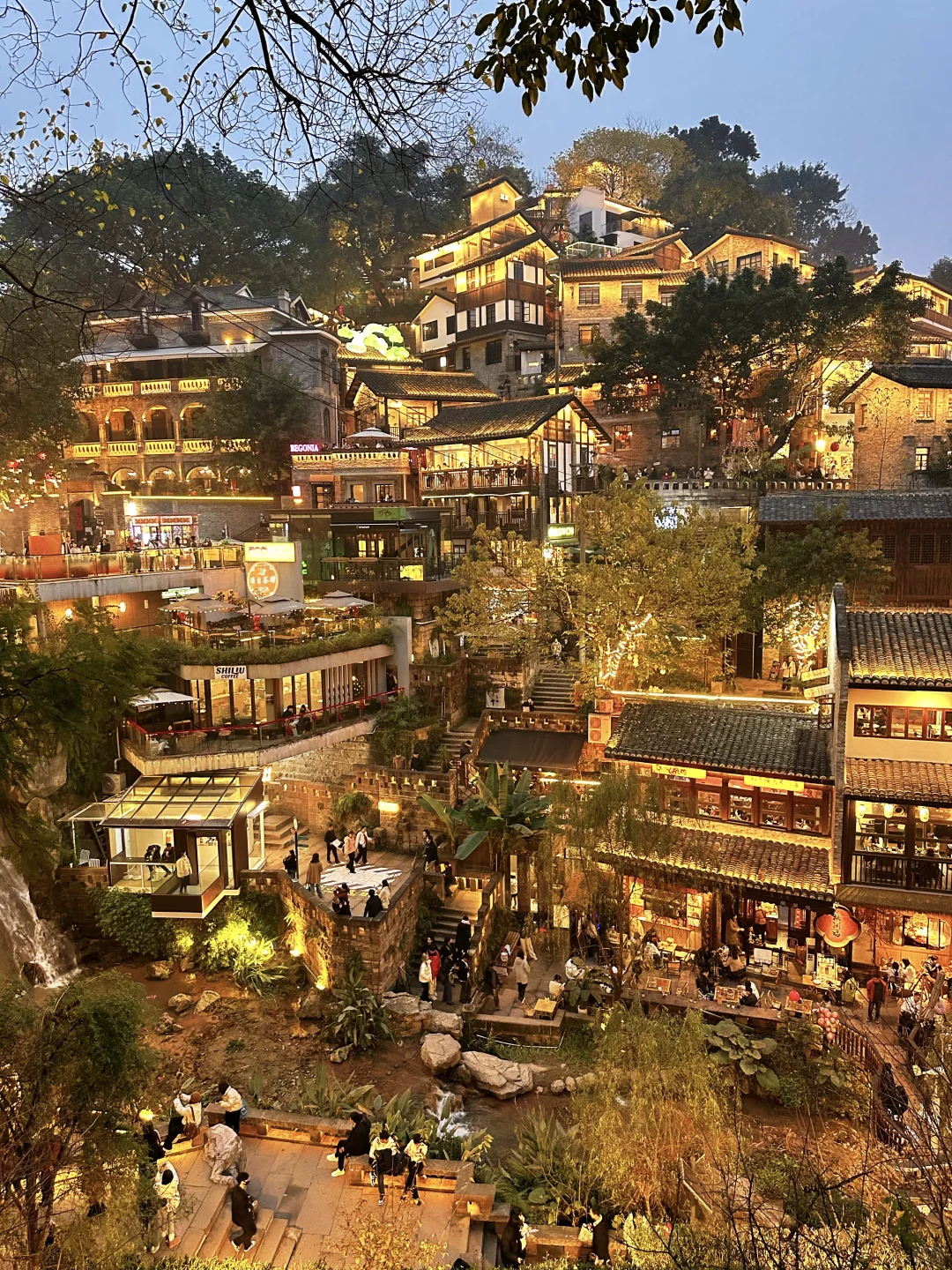 重庆这条街，比洪崖洞好逛10000倍❗️
