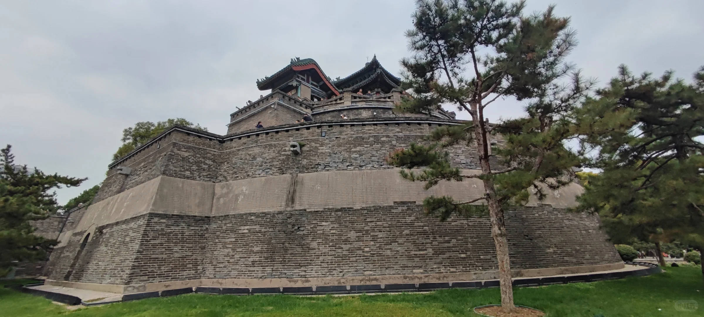 十一假期邯郸景区人流量