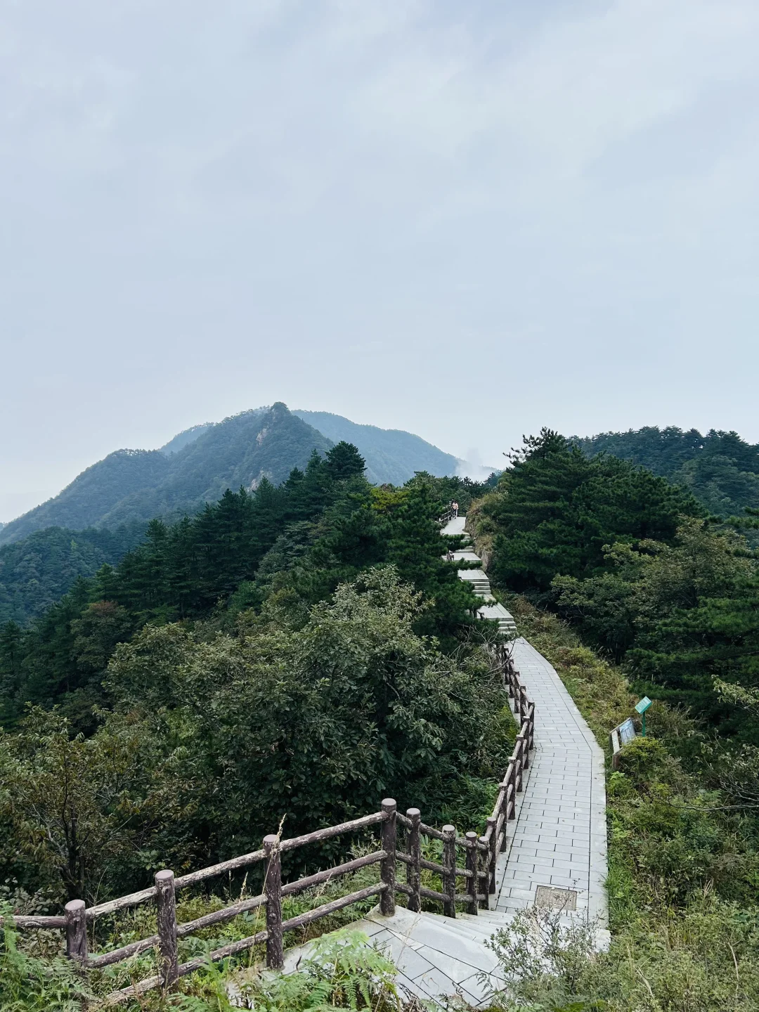 十一这个景区，景美人少