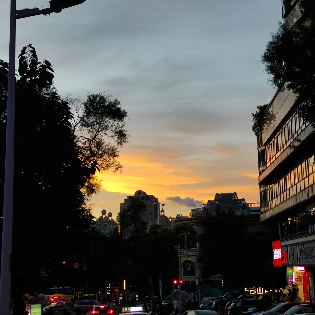 谁能不为晚霞停留呢
