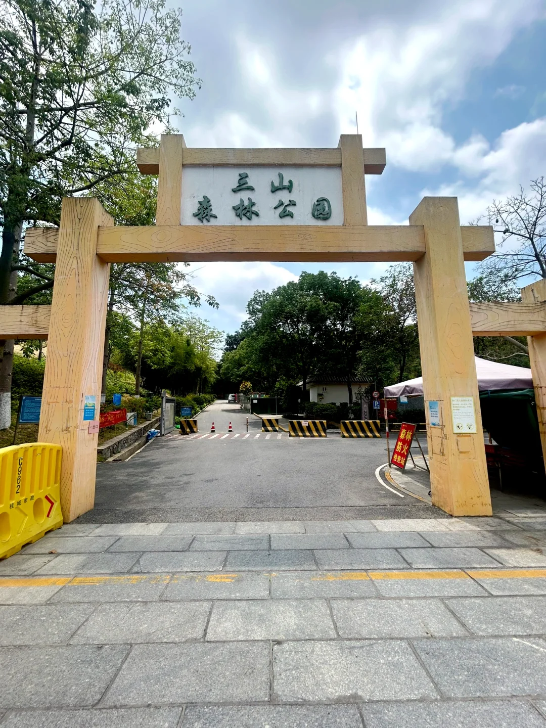 不小心走进了禁区拍到了高铁