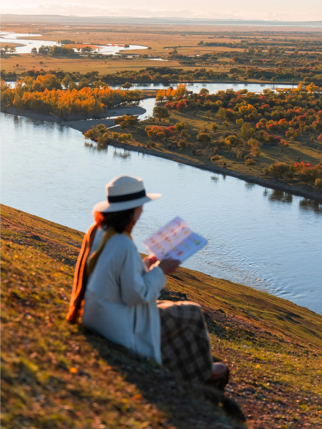🍂你的内蒙追秋旅行攻略已准备好📚请查收!