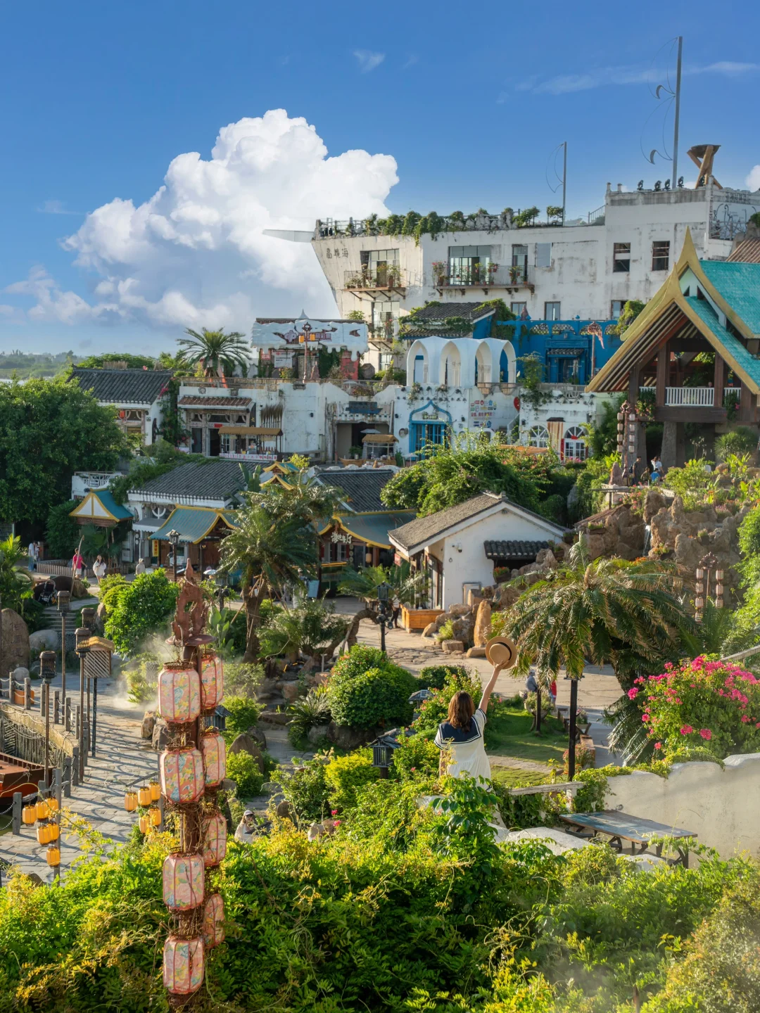 迄今为止,我最喜欢的海边小镇出现了