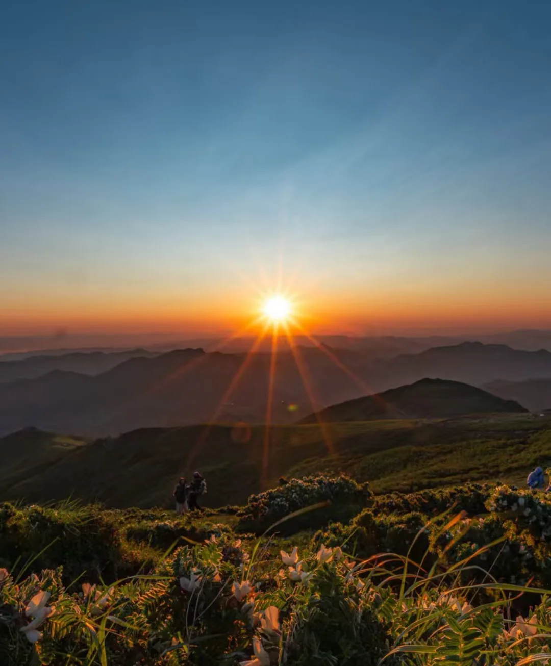 北京之巅东灵山