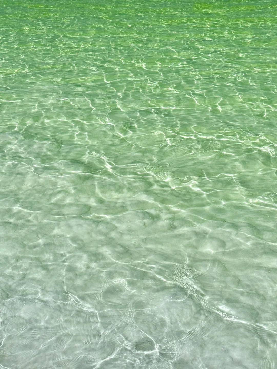 察尔汗盐湖|上帝打翻的青苹果汁🍏