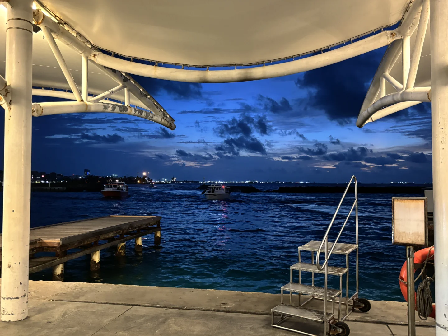 🇲🇻一个人的岛民日记