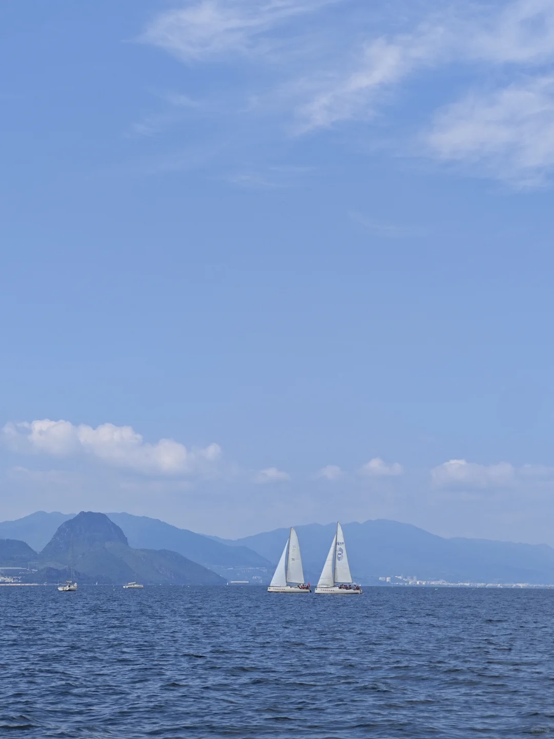 抚仙湖应该怎么玩儿啊