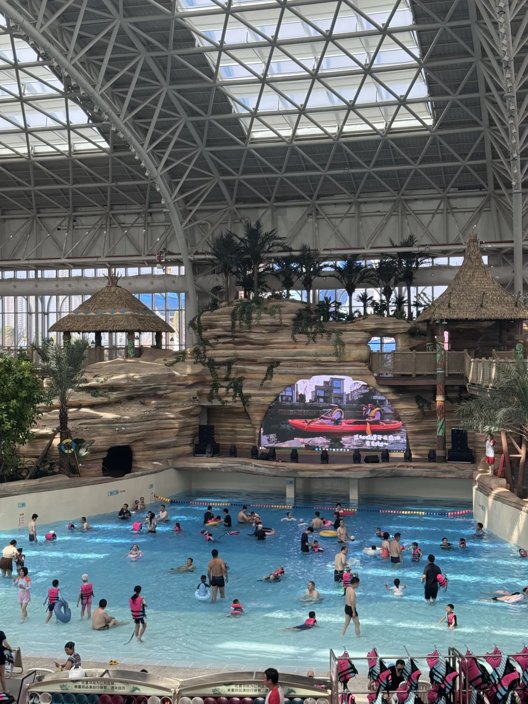 不是新西兰,是武汉,住进森林🌳树屋🛖