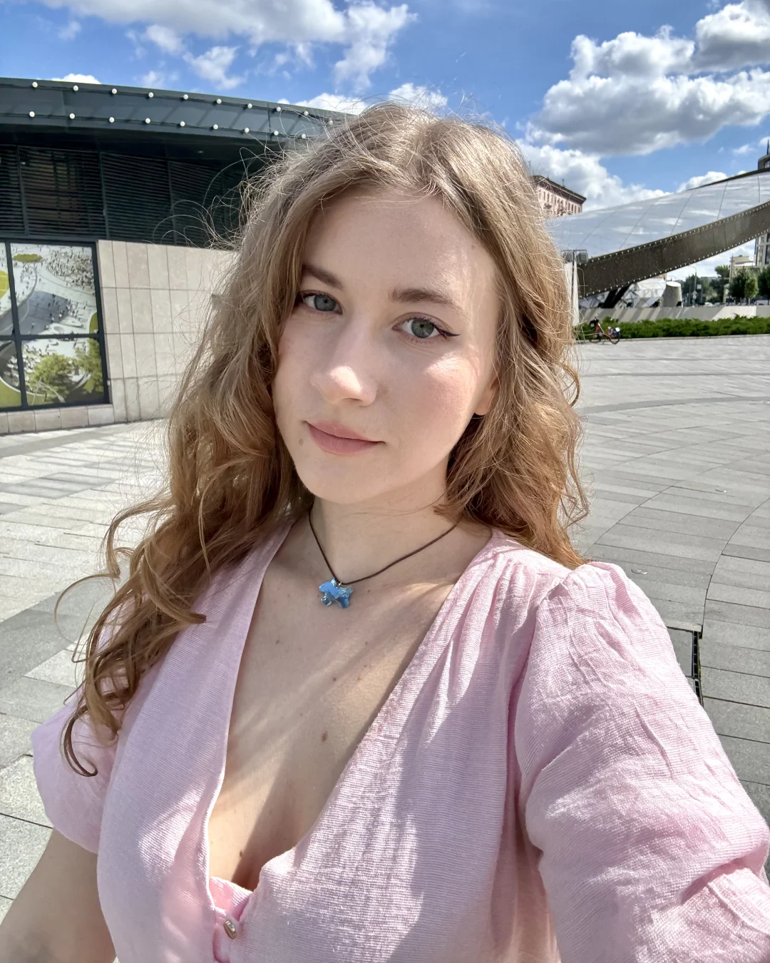 Hiiii! 🐣