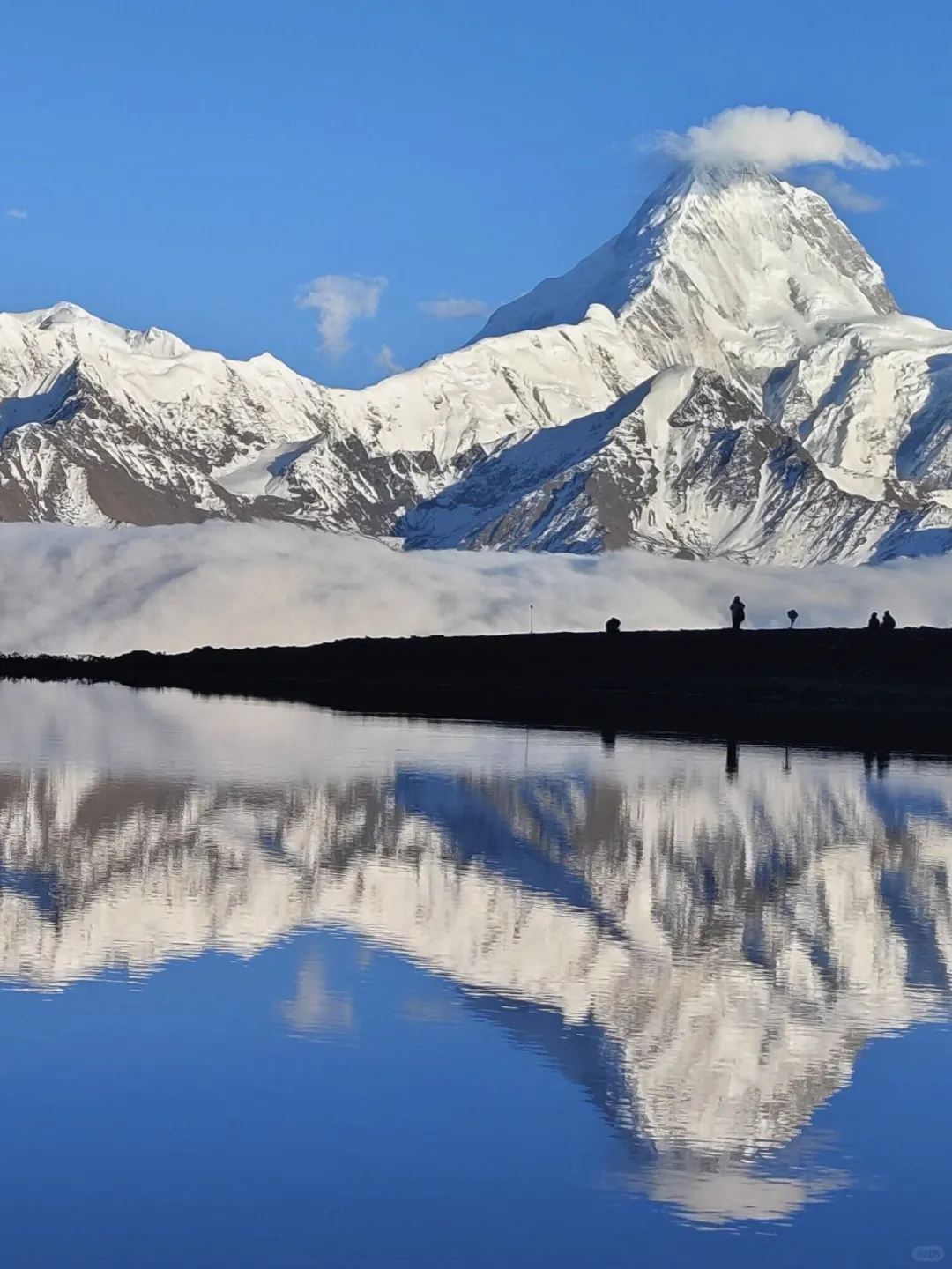 作为贡嘎雪山的“私藏镜子”