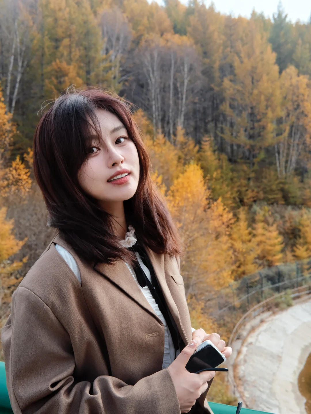 10月5日实拍，崇礼梧桐大道必冲，py圈 99+