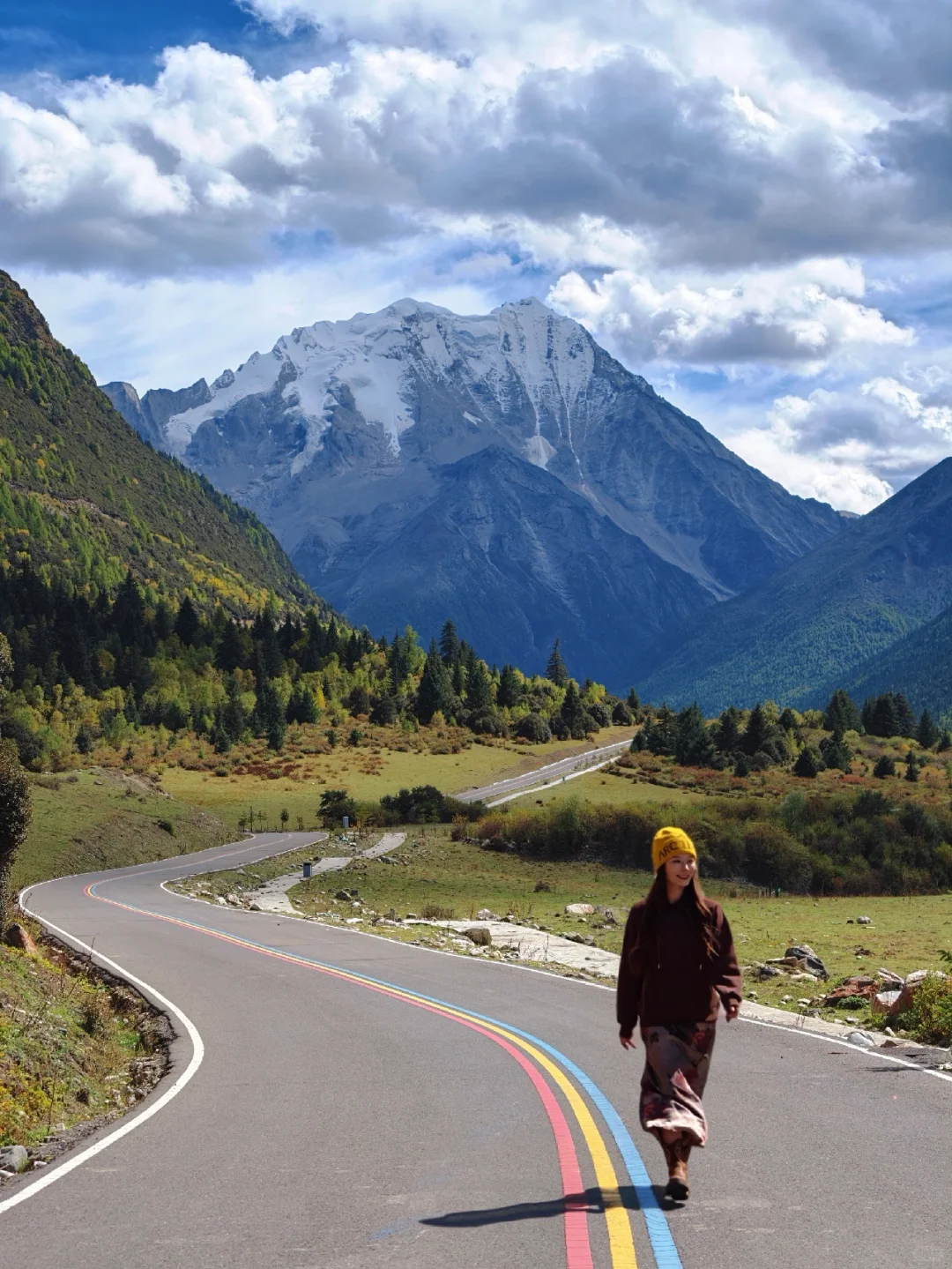 总要去一趟川西吧！这是亚拉雪山给的自由