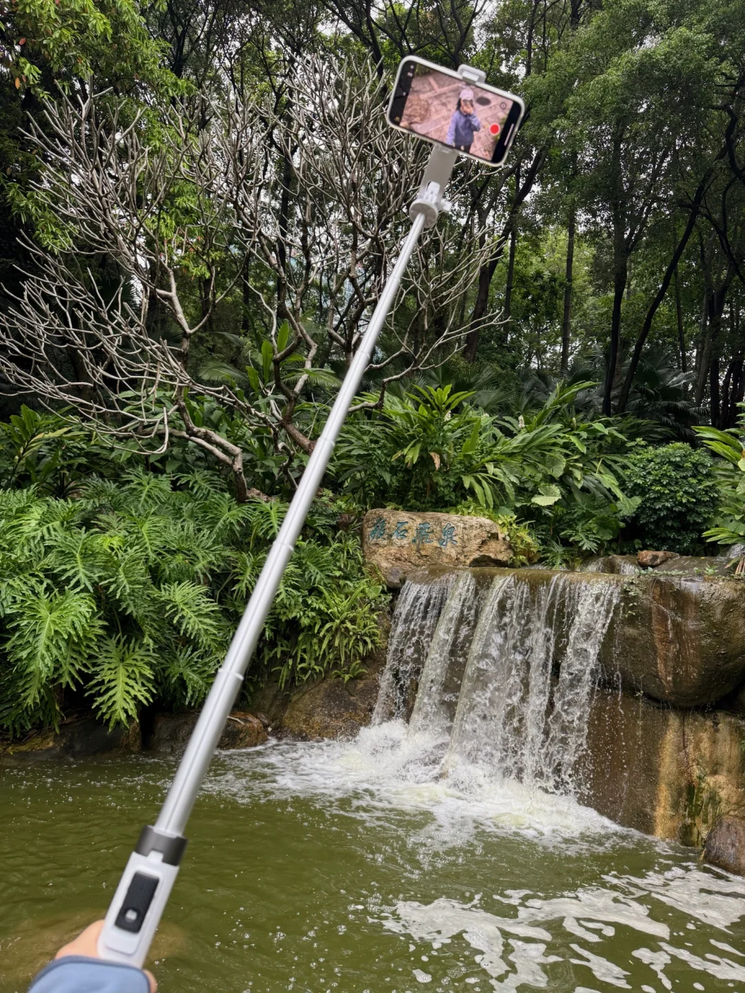 孤身勇闯重庆!自拍杆是我最好的旅伴 👬