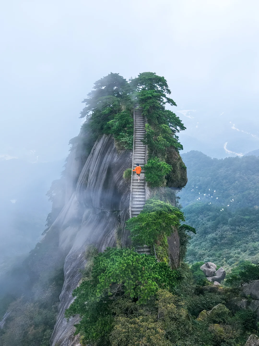 李白诚不欺我❗️这座山果然够震撼‼️