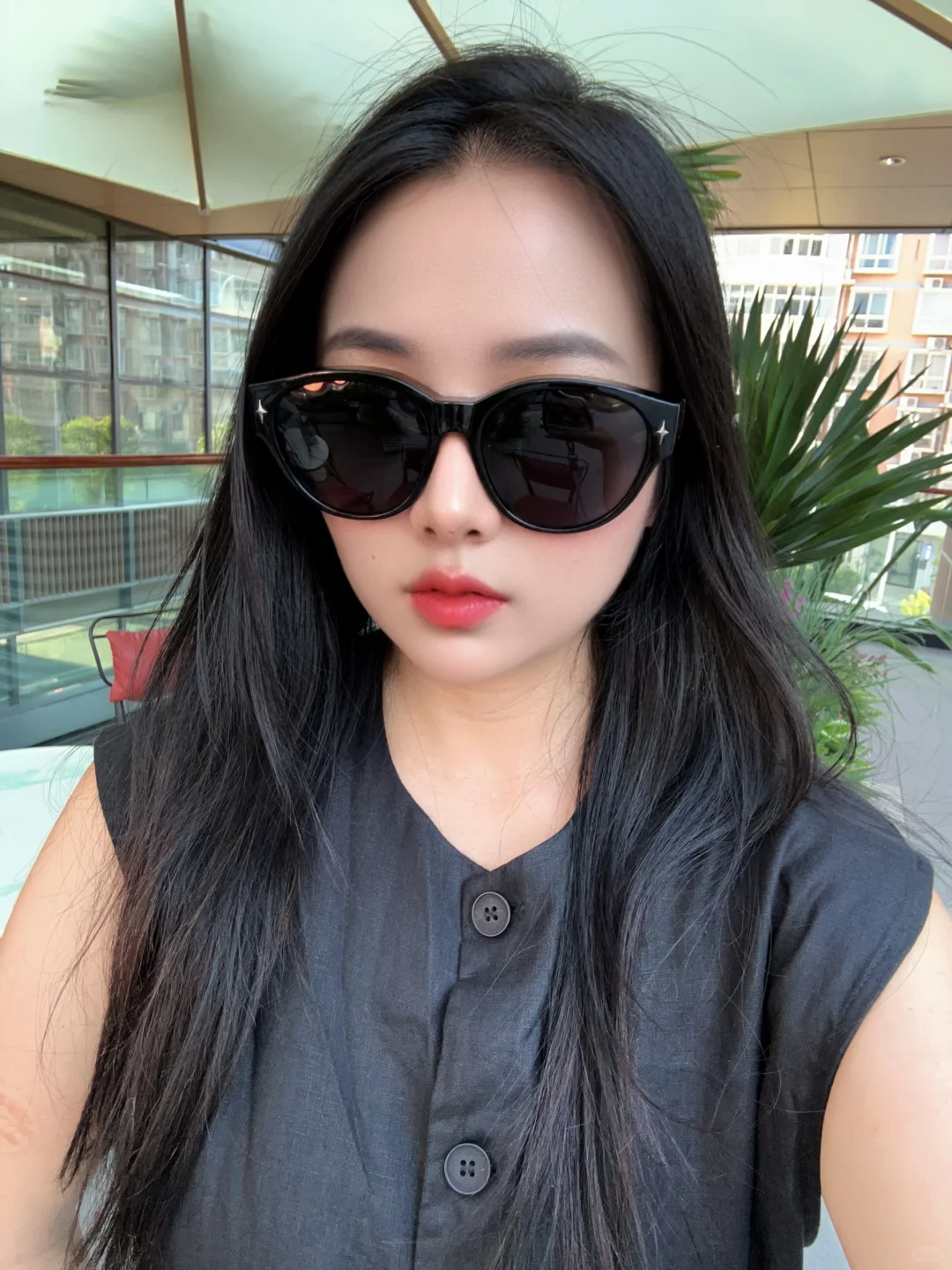 九寨沟已回,,近视姐妹能帮一个是一个。。