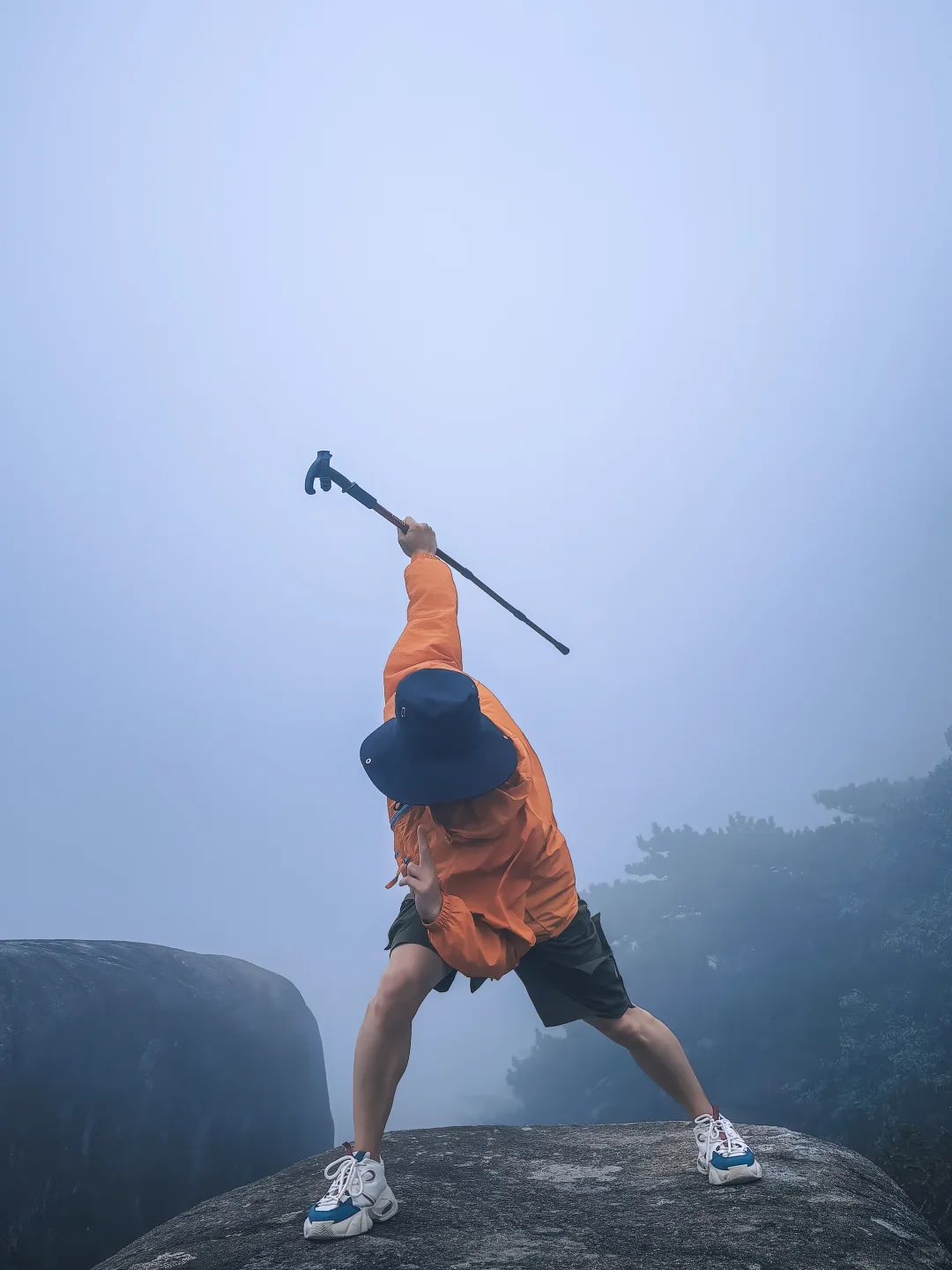 李白诚不欺我❗️这座山果然够震撼‼️