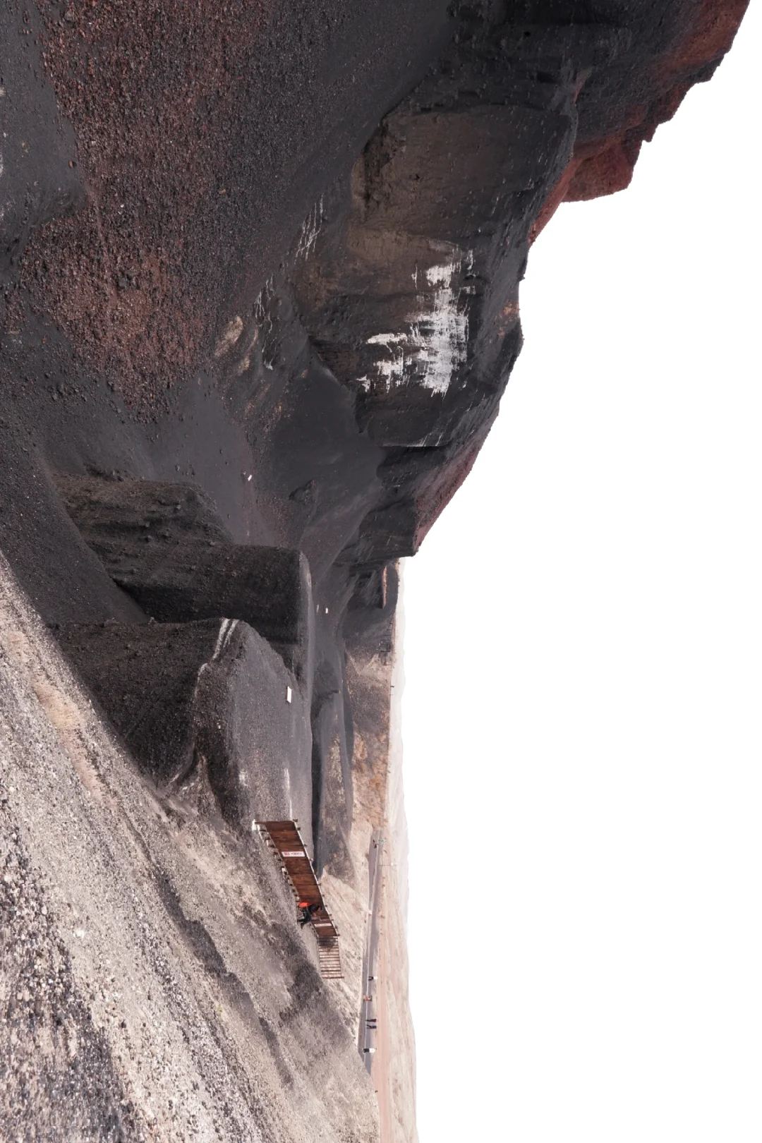 乌兰哈达火山有虫灾