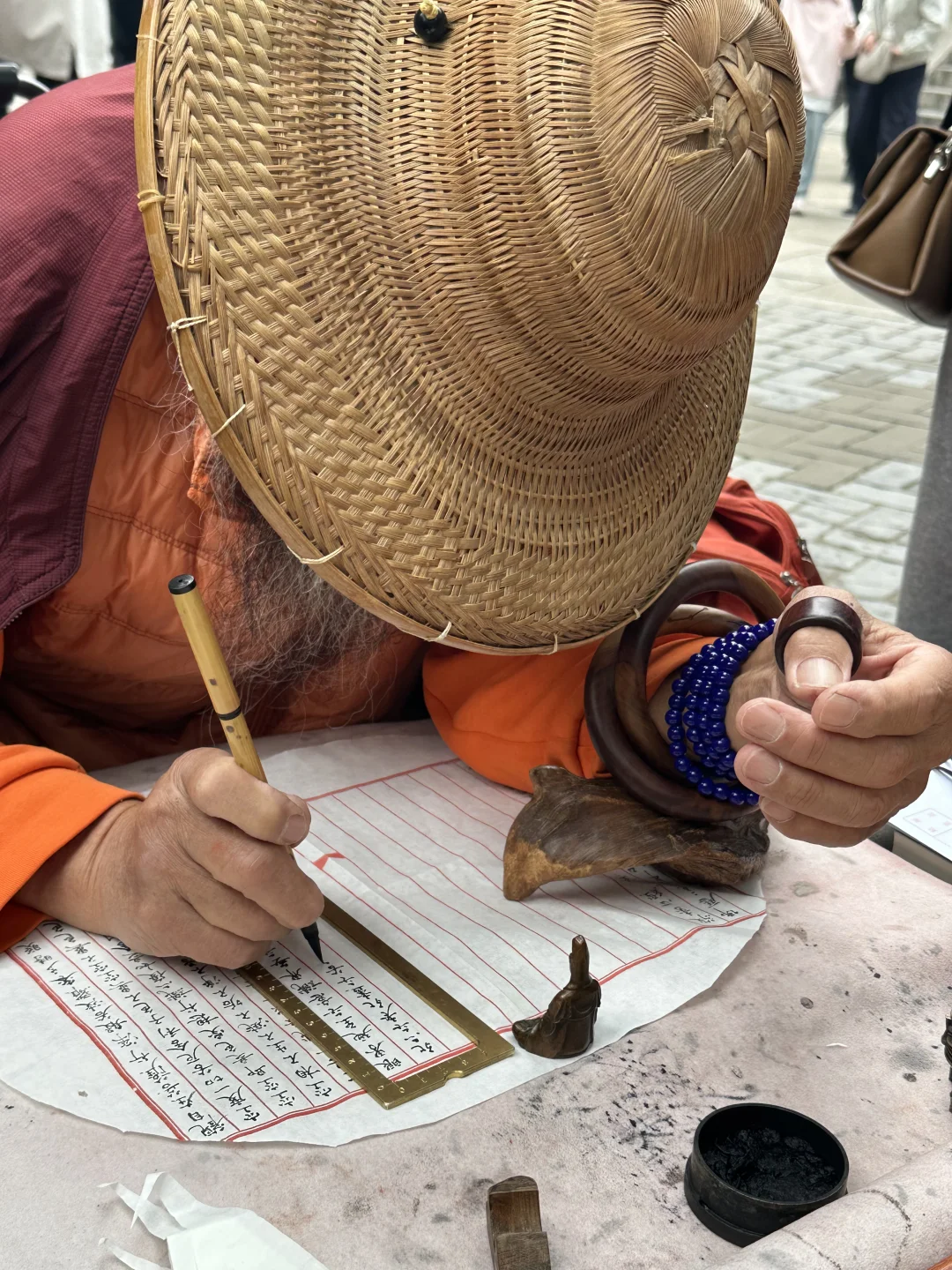 晋祠圣母殿旁，你们遇见过他吗？