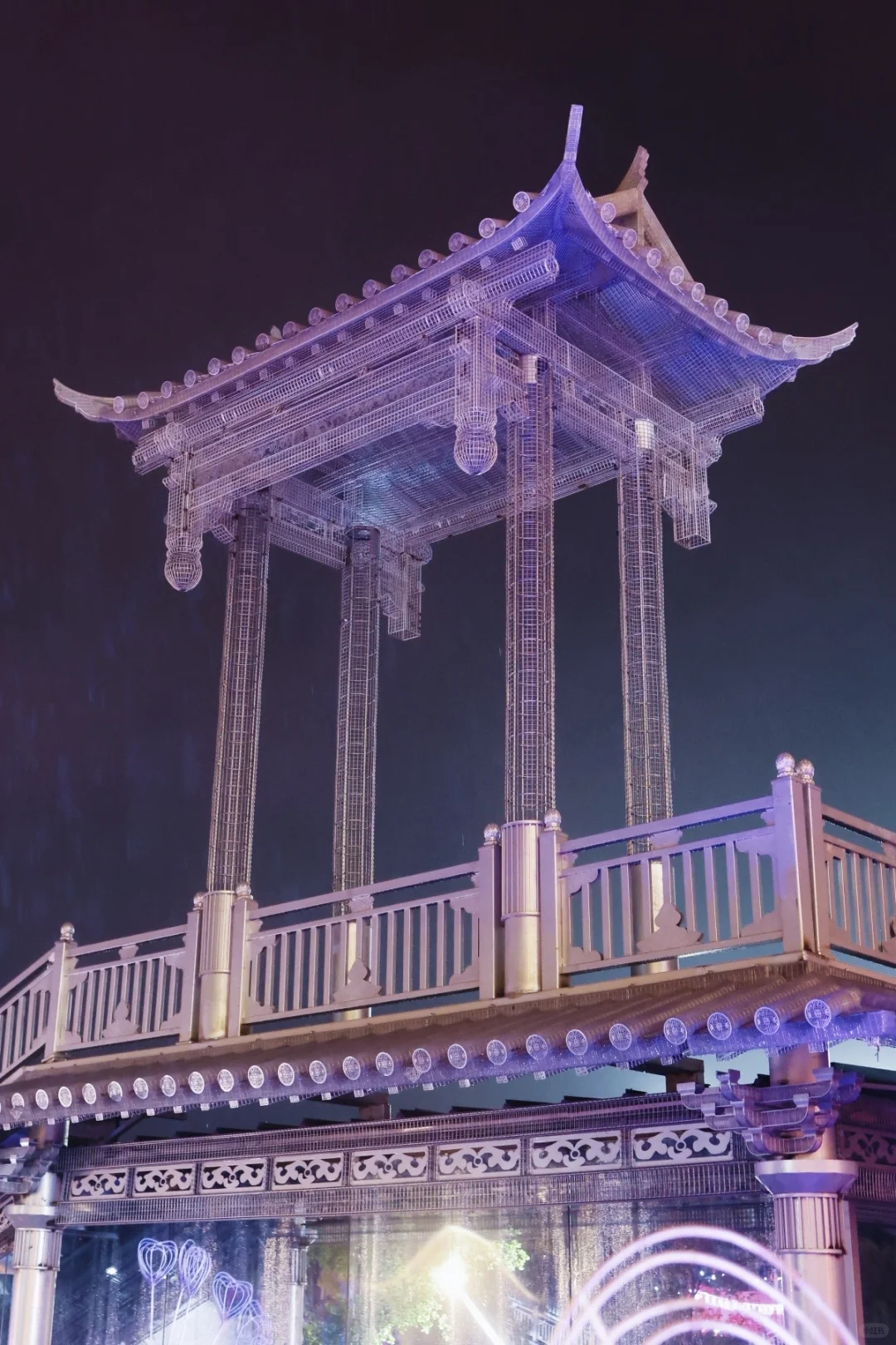 迄今为止,这是我见过最“卷”的景区!!