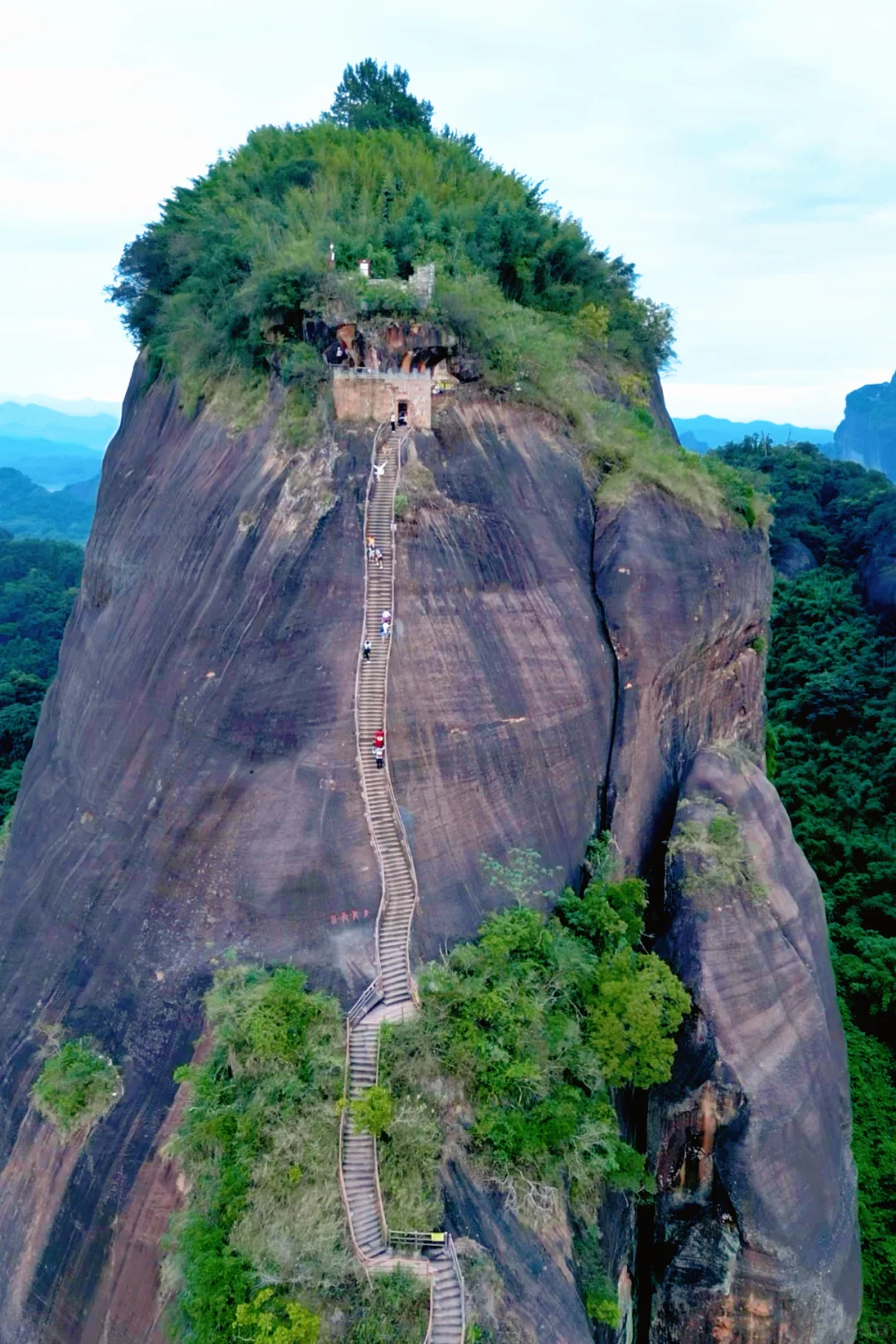 丹霞山1天刷遍核心!懒人路线日落夜游拿捏