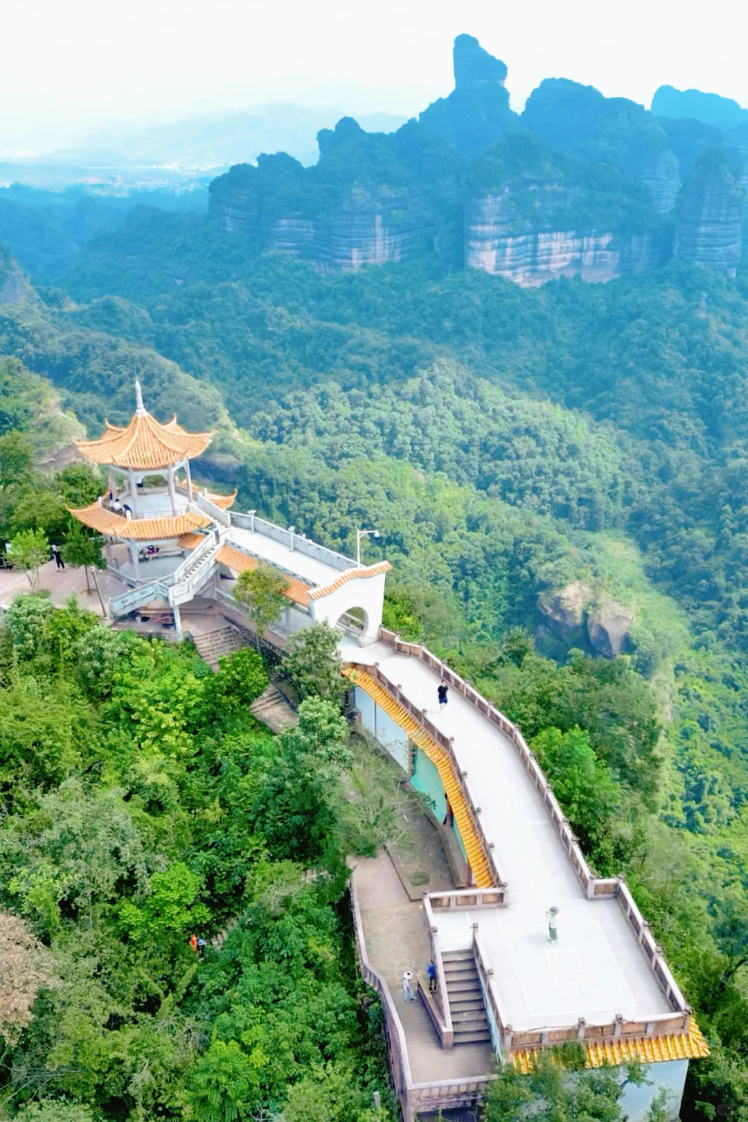 丹霞山1天刷遍核心!懒人路线日落夜游拿捏