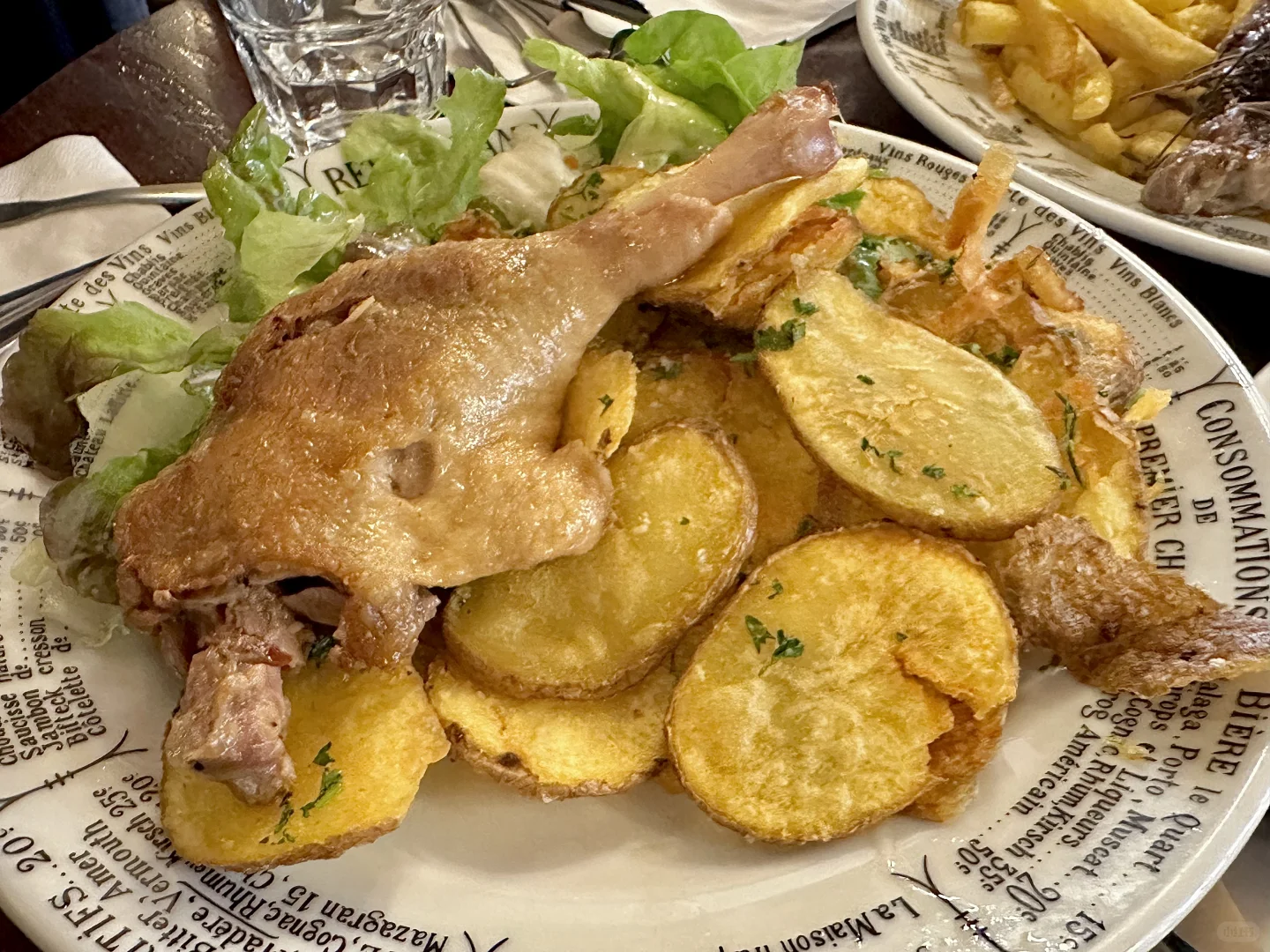 巴黎必吃法餐🐌!人均10欧!!就在卢浮宫附近!