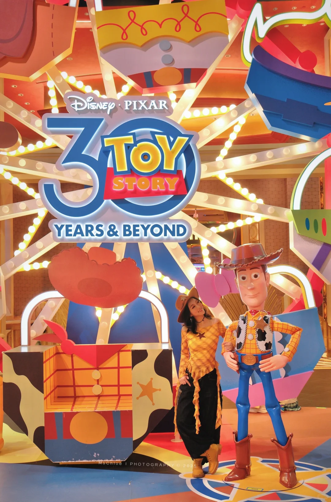 玩具总动员飞上天啦‼️30周年打卡好酷‼️