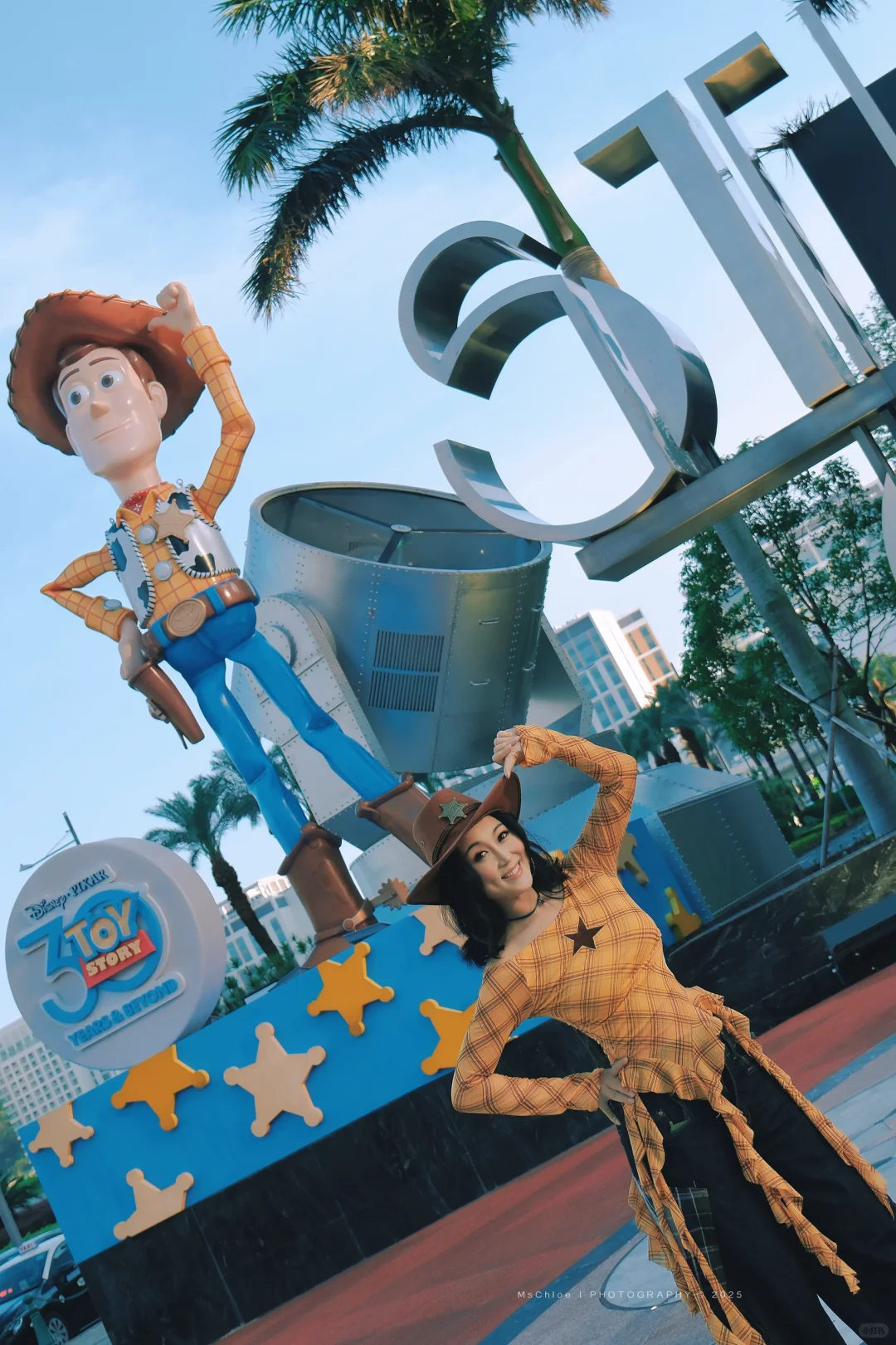 玩具总动员飞上天啦‼️30周年打卡好酷‼️