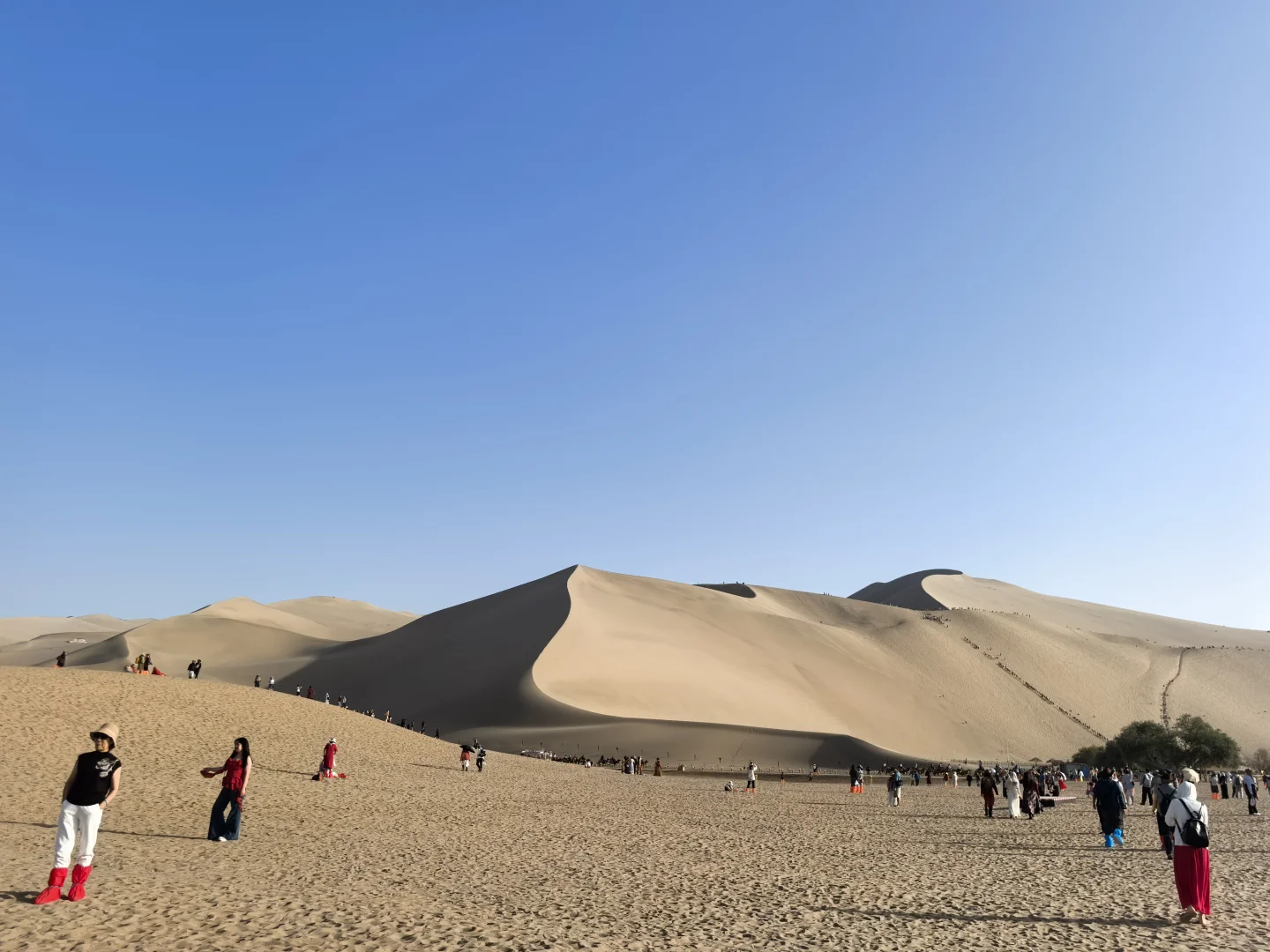 甘肃兰州-张掖-嘉峪关-敦煌8天7晚旅游攻略