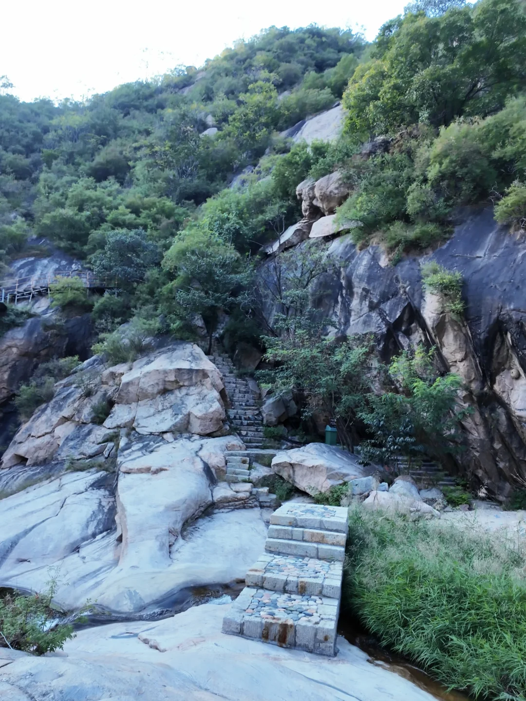 石家庄出发1h|十一解锁花海瀑布