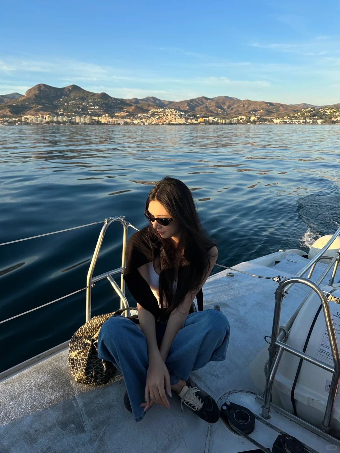 enjoy the sea moment˚⊹ᰔ