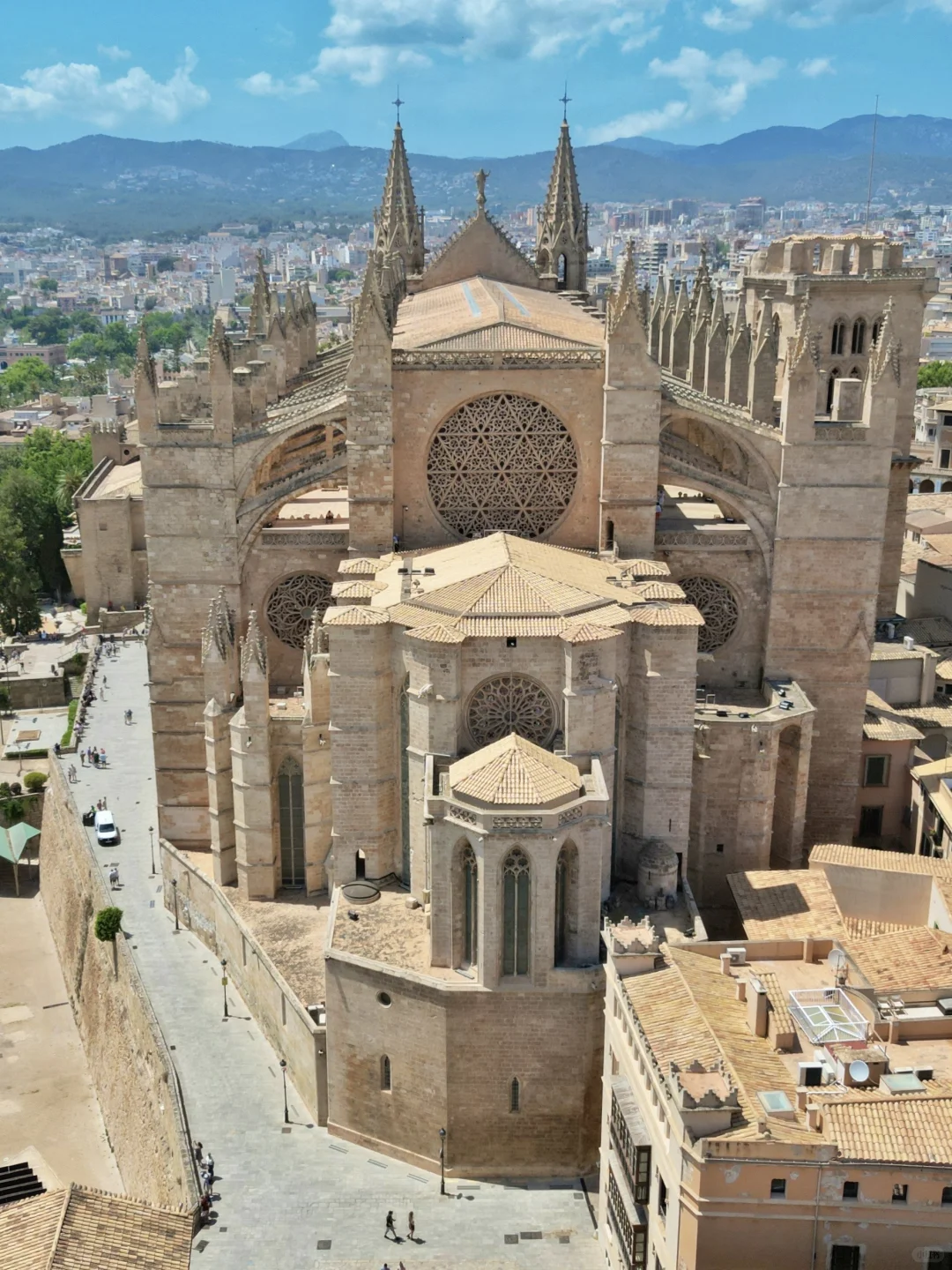 以为法国够美了，直到我去了西班牙…