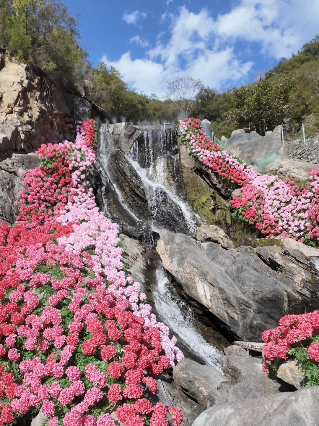 石家庄出发1h|十一解锁花海瀑布