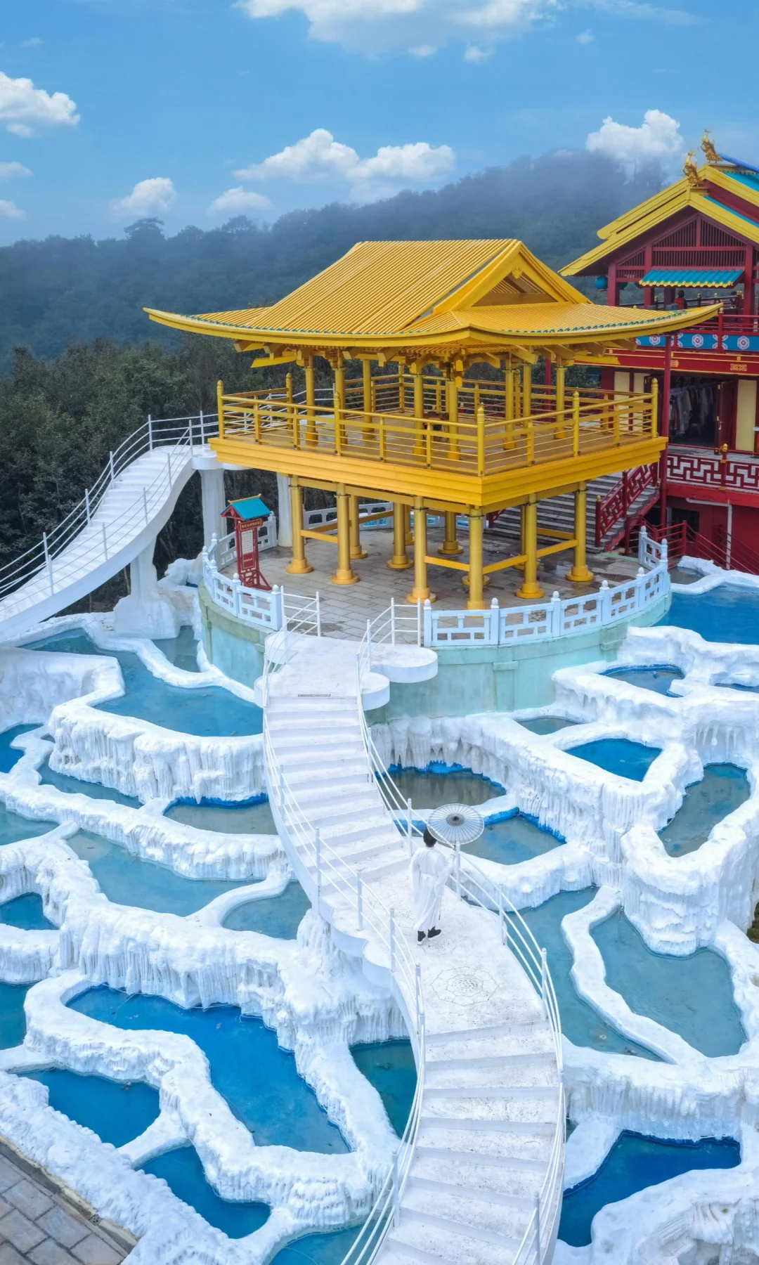 满屏的震撼！安吉这个小镇我要安利给所有人