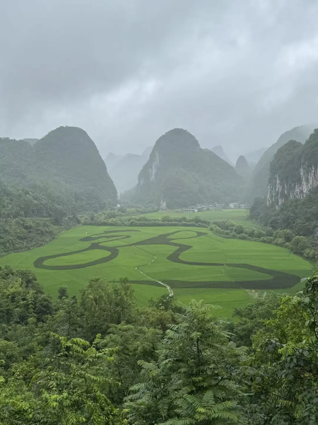 旅行篇-安顺一个被低估的小城-龙宫