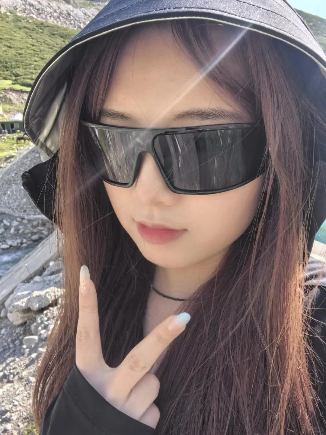 新疆这么远，傻子才去吧。。。