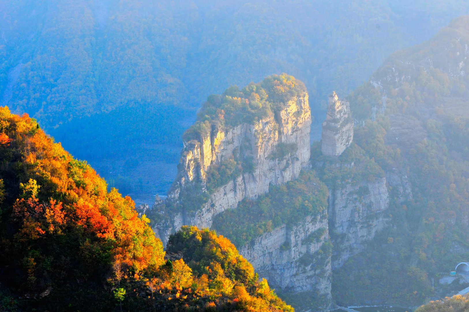 🍁 限时赏秋通告！兴隆山2025限定版秋色上线