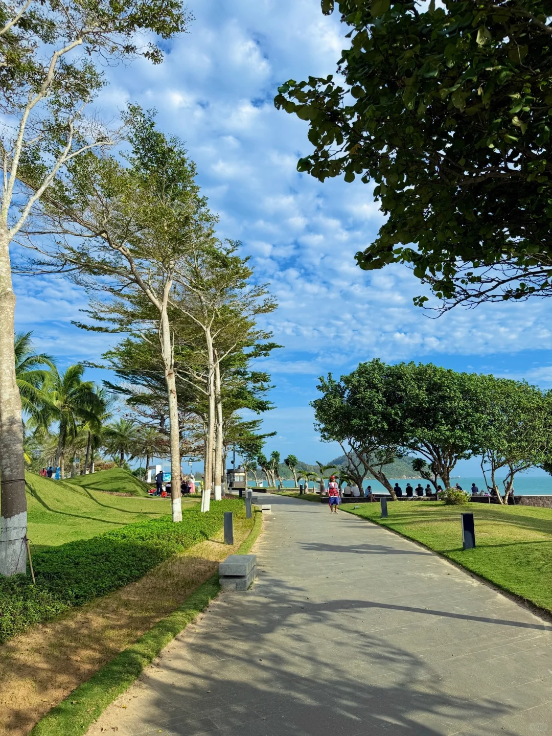 实话难听。。。但这就是万宁🔟月旅游现状。。。。