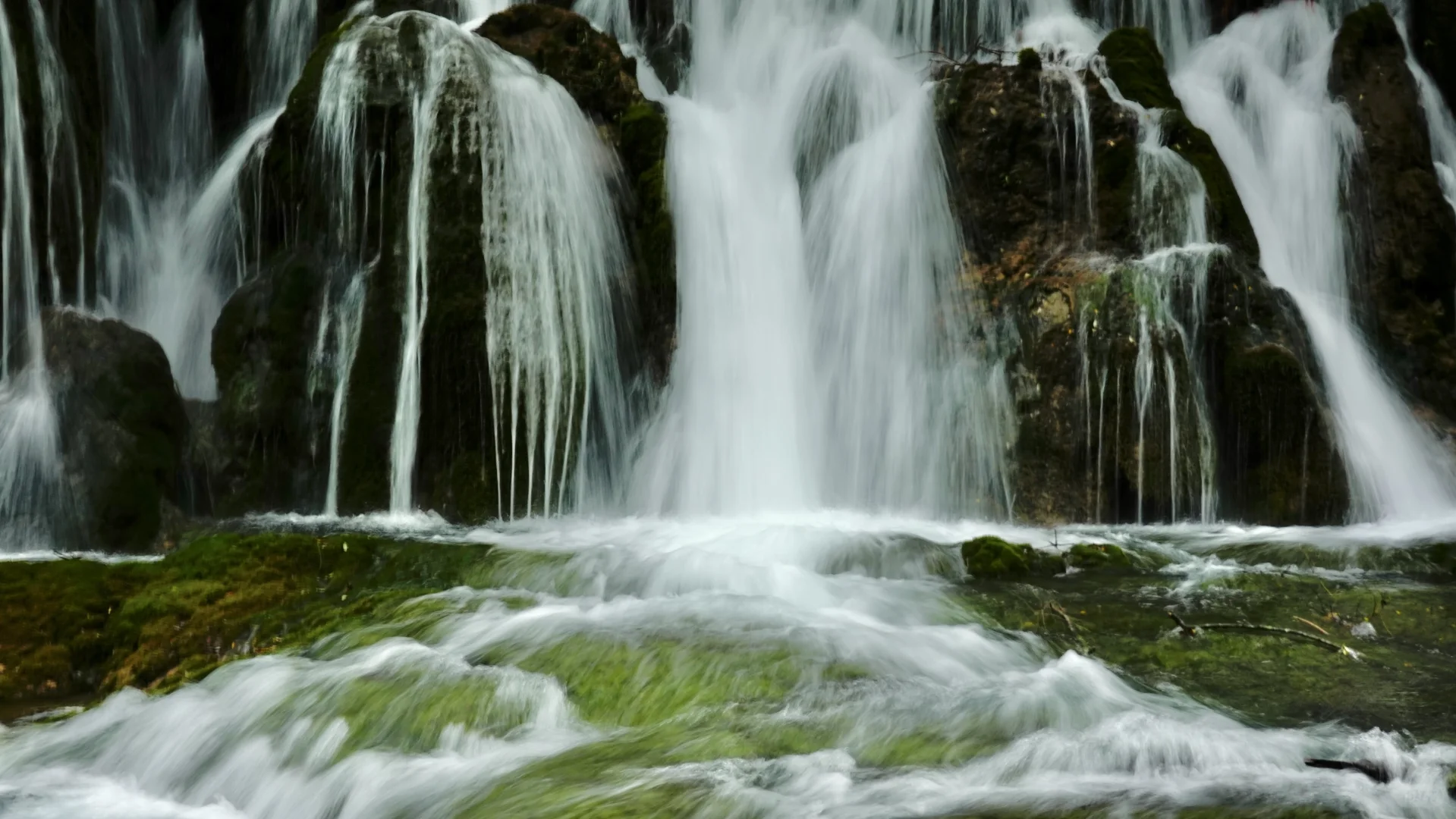 九寨沟·箭竹海瀑布