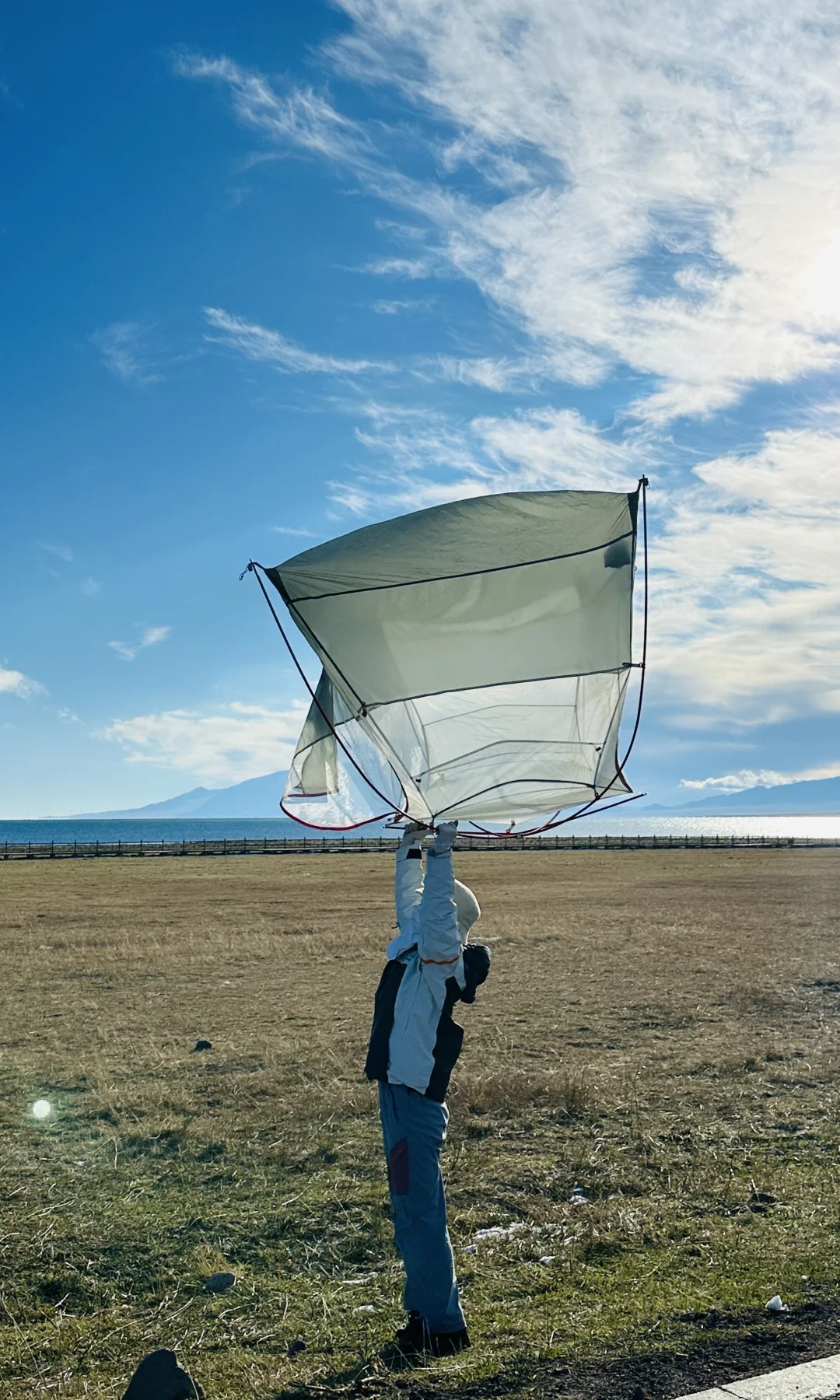 赛里木湖收到了初雪的情书