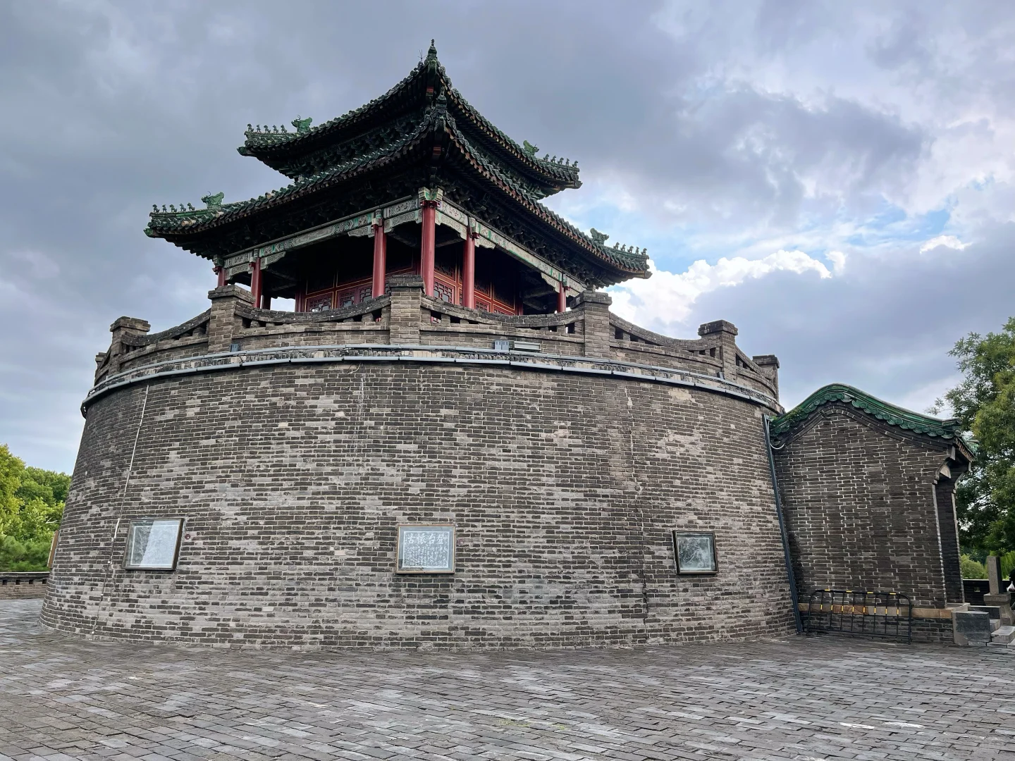 邯郸旅行:千年古都、丛台公园与学步桥