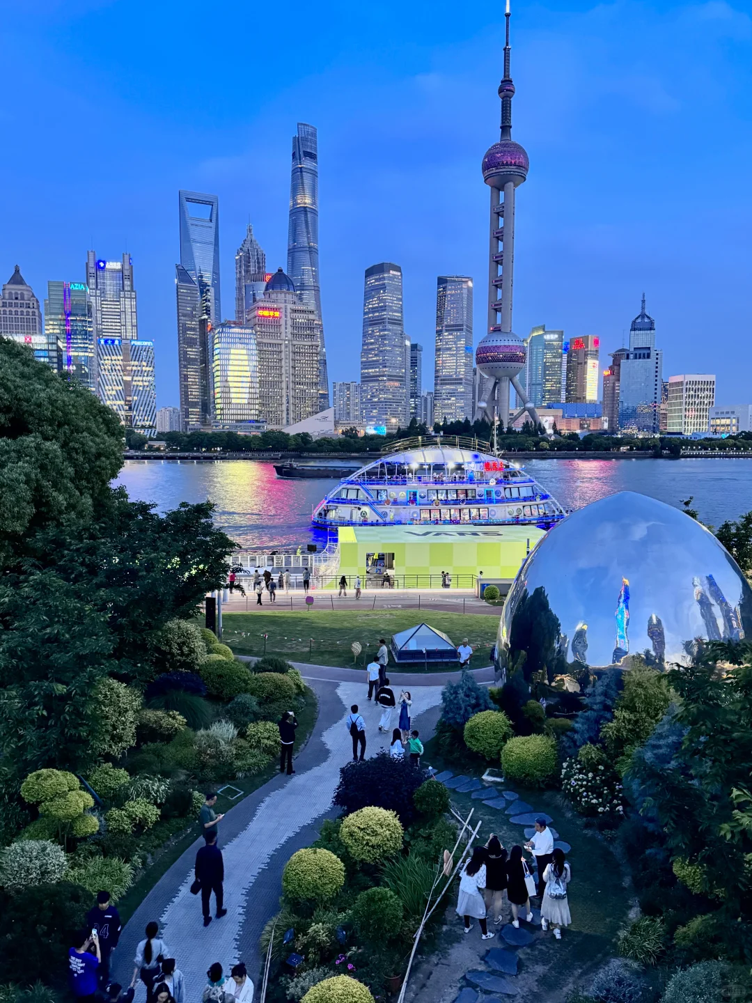上海的城市审美在国内真的没什么平替