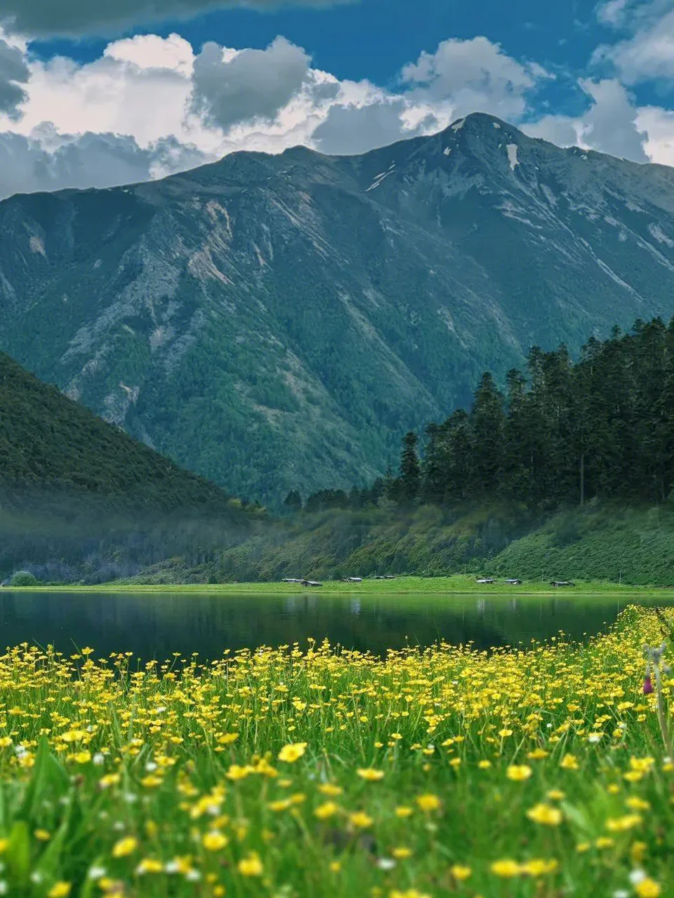 国庆假期锁定无底湖!人均100+往返香格里拉