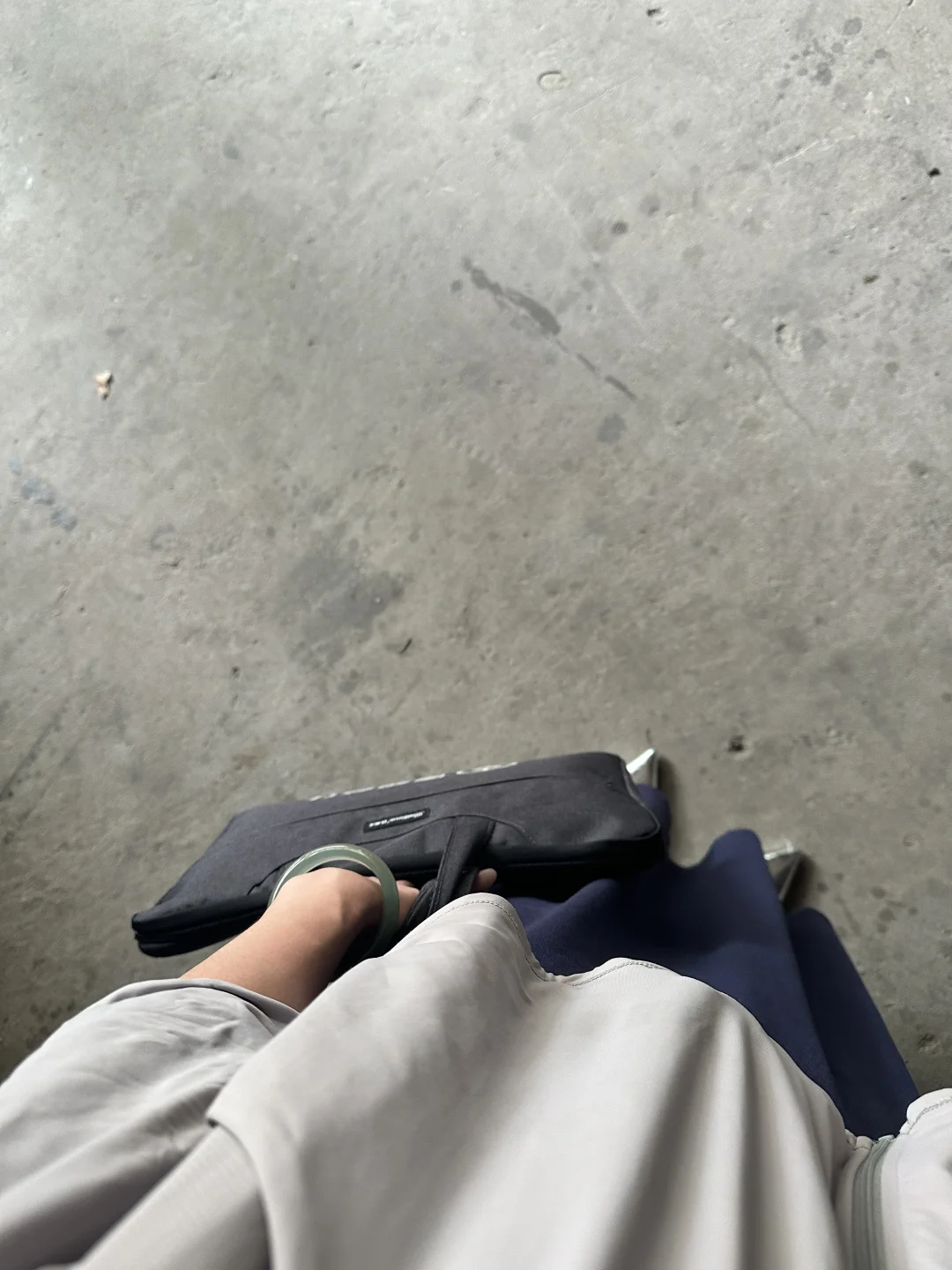 不是在在见客户就是在见客户的路上