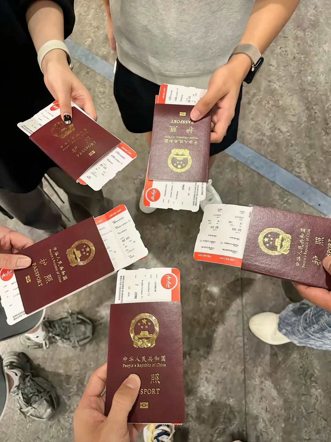 如果你是白本护照 按这个顺序会越来越值钱