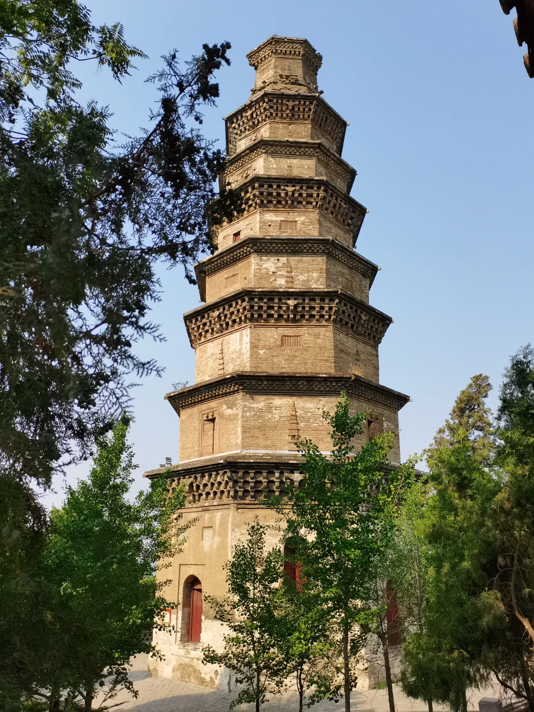 章载旅途-北响堂山石窟