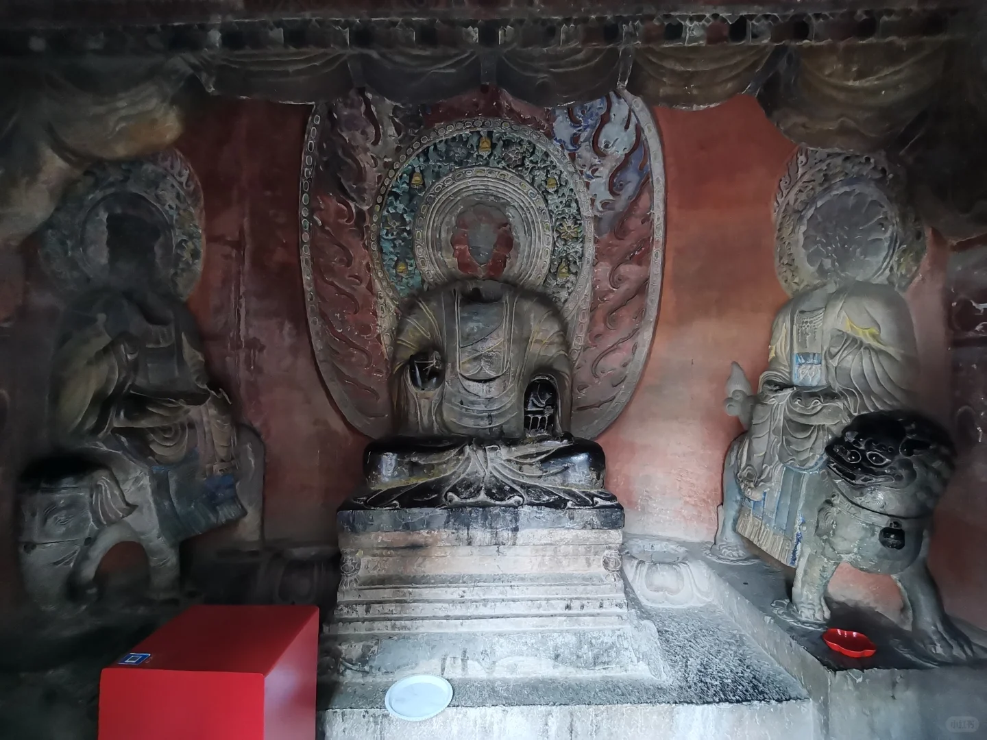 章载旅途-北响堂山石窟