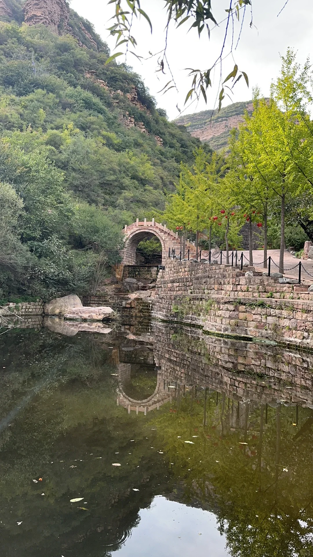 美美游玩十六沟